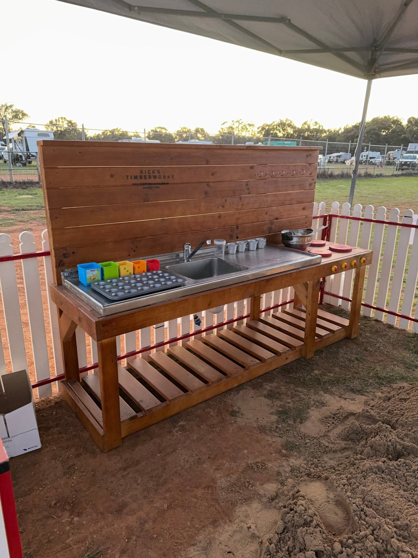 Mud Kitchen Deluxe